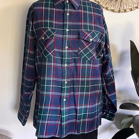 Van Heusen Plaid Button Up - Picture 2 of 5